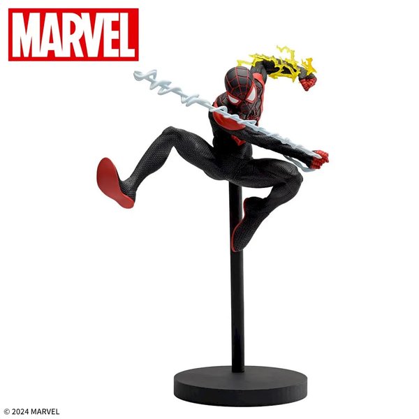 Spider Man Premium Figurine