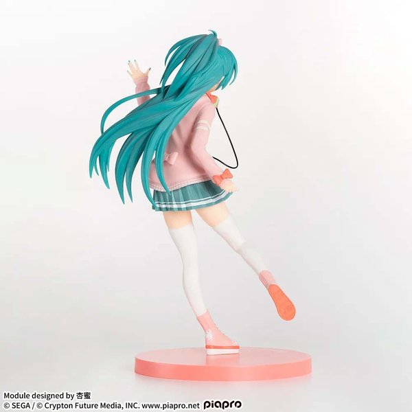 MIKU Project DIVA Arcade Pink Uniform figurine